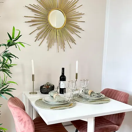 - Premium For 5 Appartement